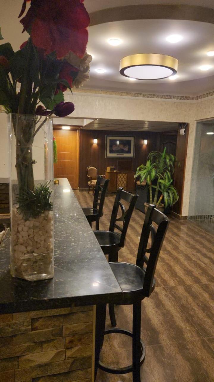 Oasis Hotel Heliopolis Kairo Bagian luar foto