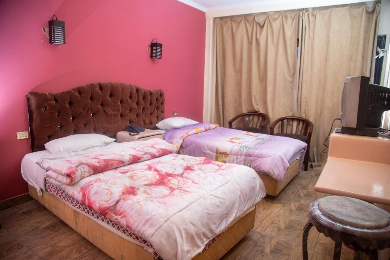 Oasis Hotel Heliopolis Kairo Bagian luar foto